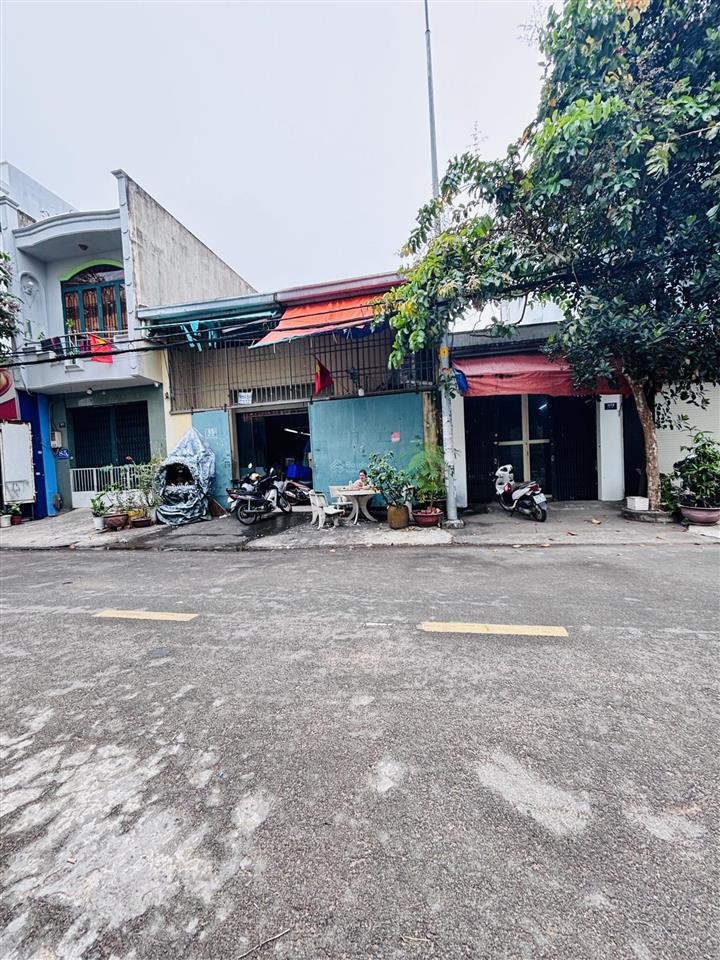 Bán nhà siêu phẩm c4 tân phú  tiện xây chdv  lộ giới đường 16 m  thạch lam  luỹ bán bích