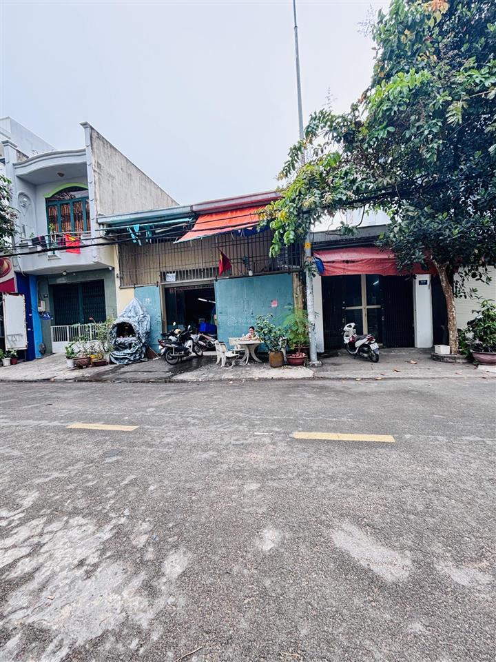 Bán nhà siêu phẩm c4 tân phú  tiện xây chdv  lộ giới đường 16 m  thạch lam  luỹ bán bích