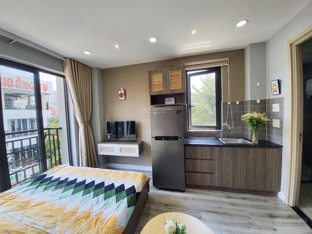 Căn hộ ban công full nội thất siêu đẹp gần phan xích long, trường sa, vạn kiếp tiện đi quận 1, 3