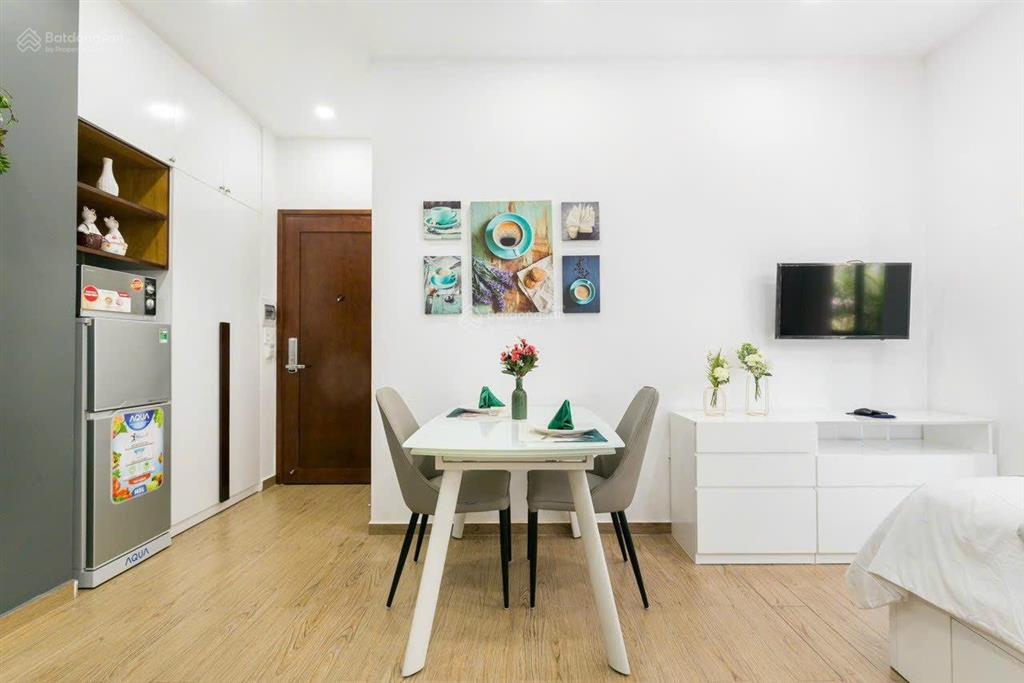 Căn hộ studio cao cấp, dọn phòng hàng tuần, thang máy nguyễn văn thương gần pearl plaza, landmark