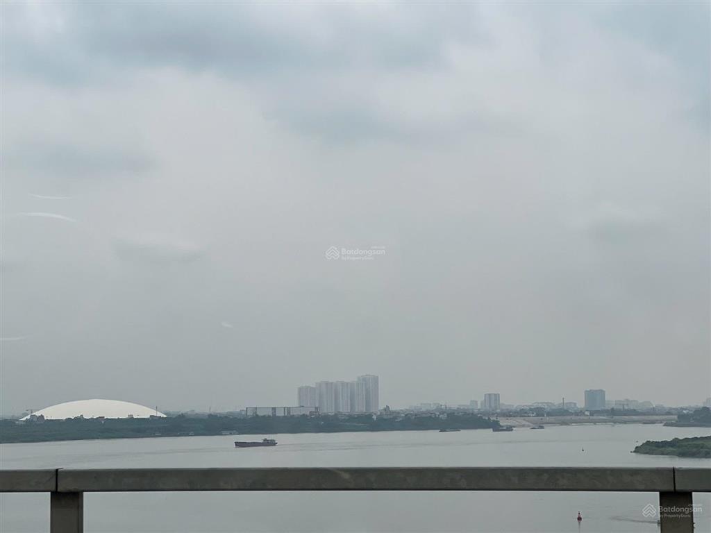 88tr/m căn 3 phòng ngủ 90m view trực diện sông hồng và hồ tại vin cổ loa
