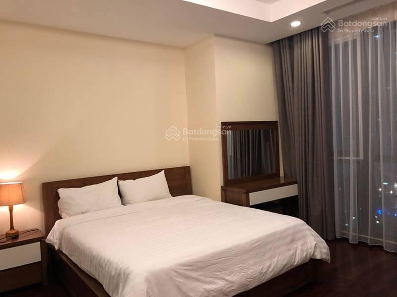 Bán nhanh căn góc 3pn sáng tại royal city, 132,5 m2, giá 19 tỷ,  0901 818 ***