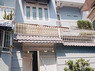 Cần bán nhà gấp để đi mỹ  đường tân liêm  bình chánh  gần chợ phú lạc