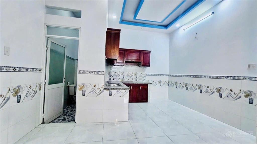 Bán nhà đẹp đường nguyễn duy  q8  shr
