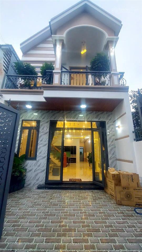 Bán gấp xoay vốn trả nợ ngân hàng căn nhà mặt tiền hưng nhơn ra vòng xoay an lạc 300m