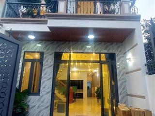 Bán gấp xoay vốn trả nợ ngân hàng căn nhà mặt tiền hưng nhơn ra vòng xoay an lạc 300m