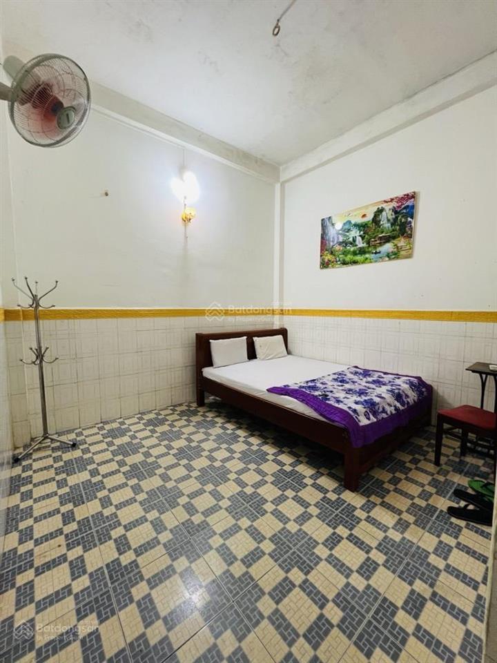 Quận 10  mặt tiền sư vạn hạnh  khu vực vạn hạnh mall  khách sạn 15 phòng  72m2  35 tỷ