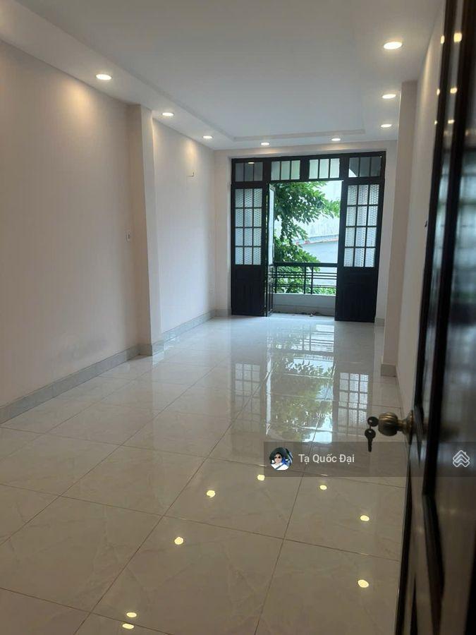 Quận 1  mt đinh công tráng  58m2  23.5 tỷ  4 tầng  thang máy  gần chợ tân định
