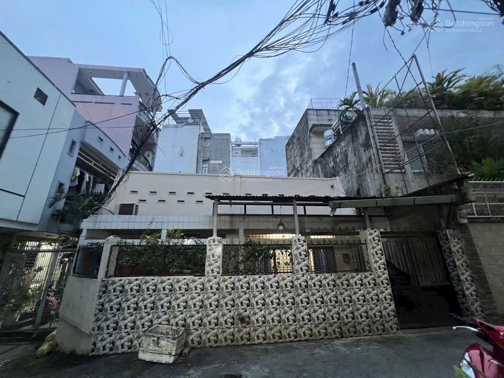 Chiều ngang 10m quá hiếm hxh cầm bá thước ngay phùng văn cung thông phan xích long, phan đăng lưu