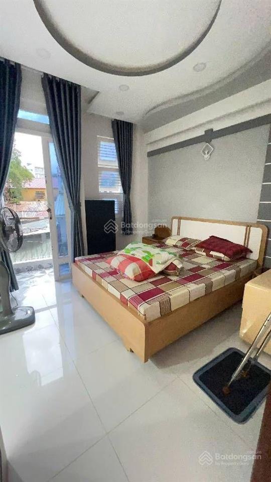 Bán nhà 4tầng 5pn  phố ẩm thực phan xích long, phú nhuận nhỉnh 7 tỷ