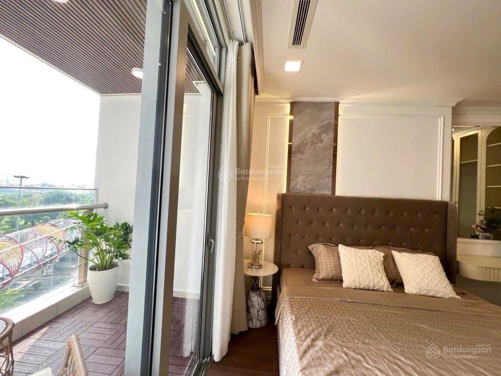 Chdv  dòng tiền khoảng 70 triệu/th  hơn 11tỉ  p,gia định  giáp quận 1  kế bờ kè rạch xuyên tâm