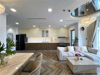 Chdv  dòng tiền khoảng 70 triệu/th  hơn 11tỉ  p,gia định  giáp quận 1  kế bờ kè rạch xuyên tâm