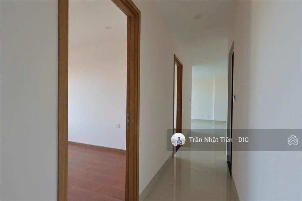 Bán căn hộ 3pn vung tau centre point căn góc 101m2 giá tốt