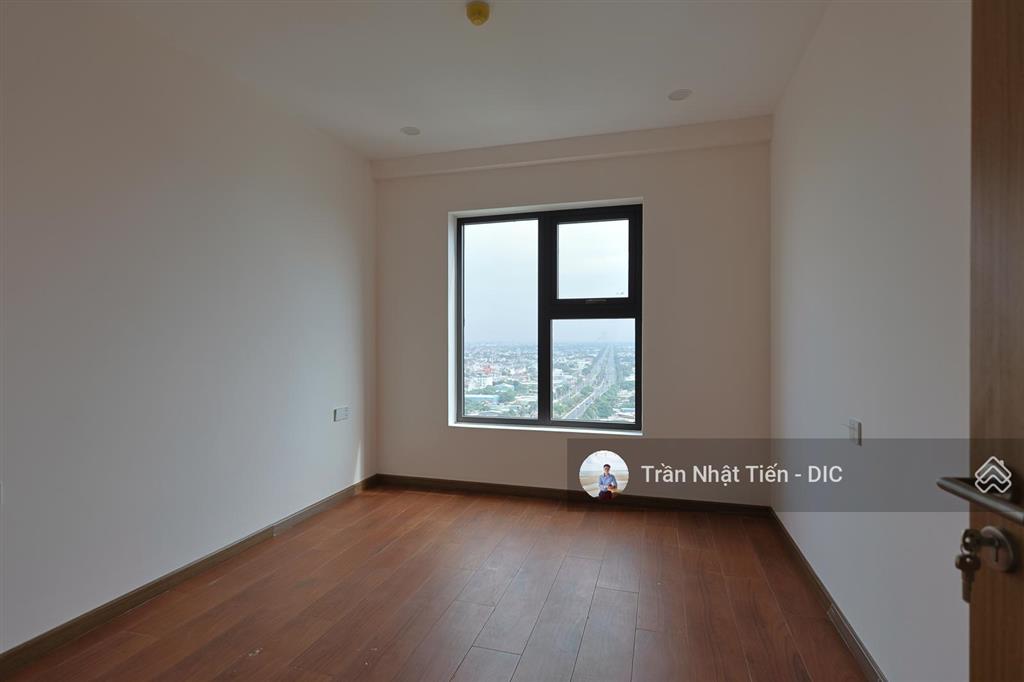 Bán căn hộ góc 103m², 3pn, centre point, tầng cao, căn góc, view đẹp