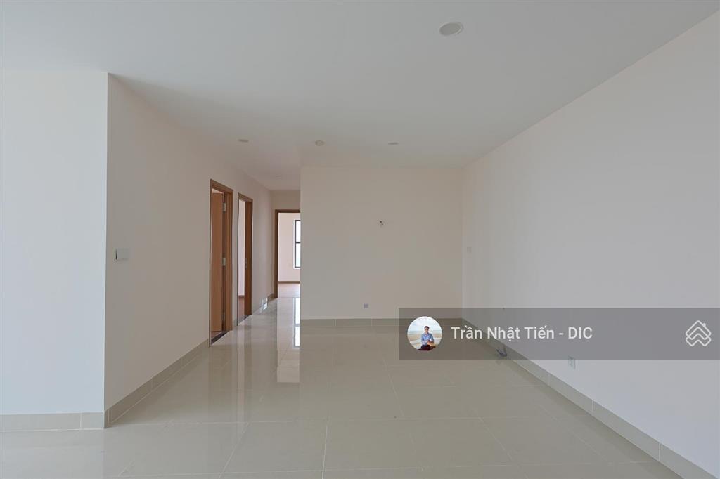 Bán căn hộ góc 103m², 3pn, centre point, tầng cao, căn góc, view đẹp