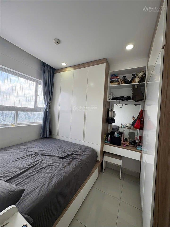 Bán căn hộ cc tô hiến thành, giá 1 tỷ 570 triệu, 60m2, 2pn, 2wc, q10, hcm đẹp, nhiều tiện ích