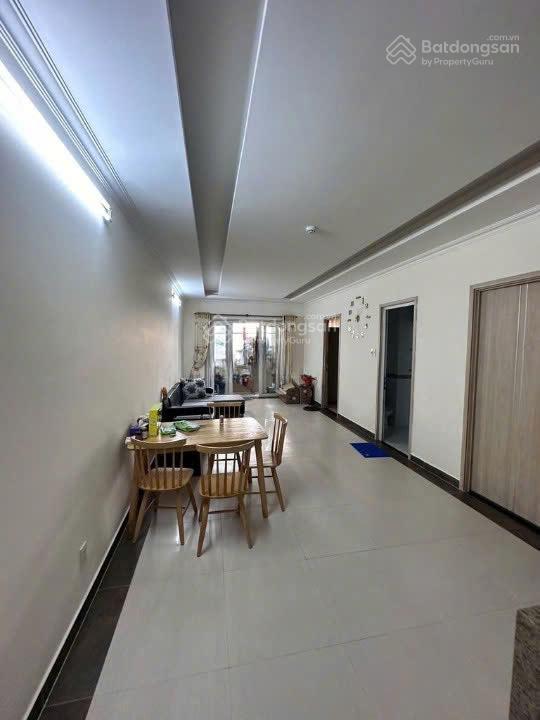 Bán gấp cc tân phước plaza, 70m2, 2pn, 2wc, tại lý nam đế, q11