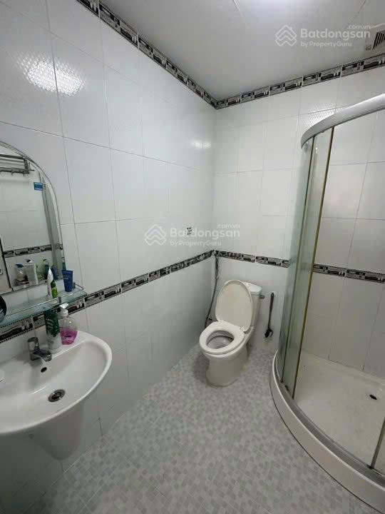 Bán gấp cc tân phước plaza, 70m2, 2pn, 2wc, tại lý nam đế, q11