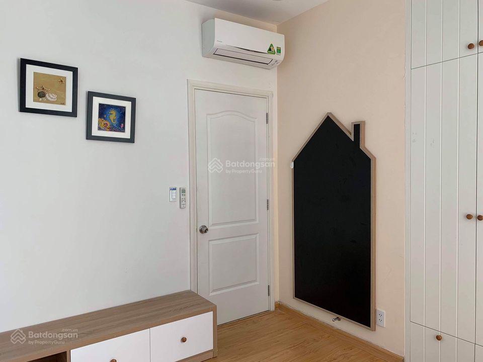 Bán ch ngọc phương nam, 70m2, 2pn, 2wc ở quận 8, tp.hcm