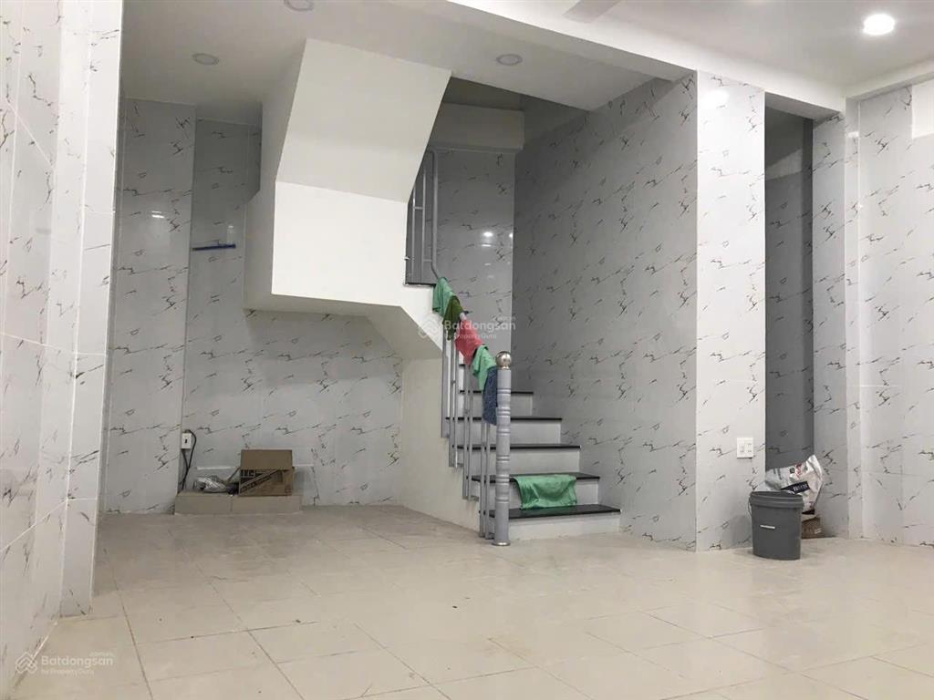 Nhà 3 tầng trần bình trọng q5 dòng tiền thuê 20tr nhỉnh 5tỷ