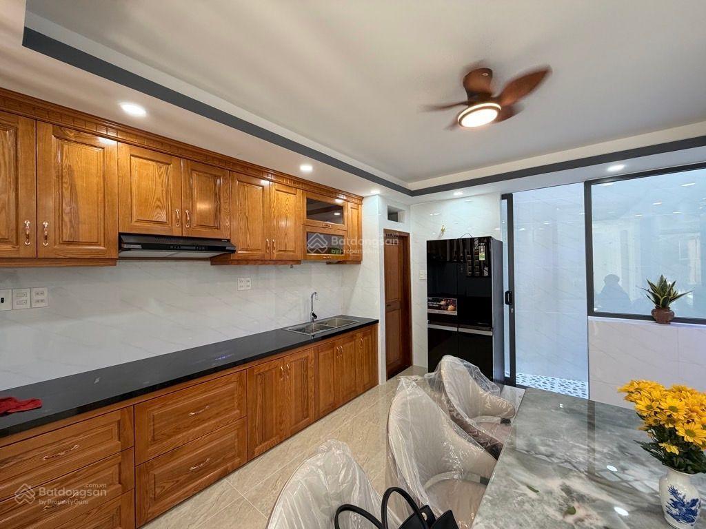 Nhà 5 tầng hxh lê quang định, p.1, gò vấp, 52m2, 5pn, 9.999 tỷ