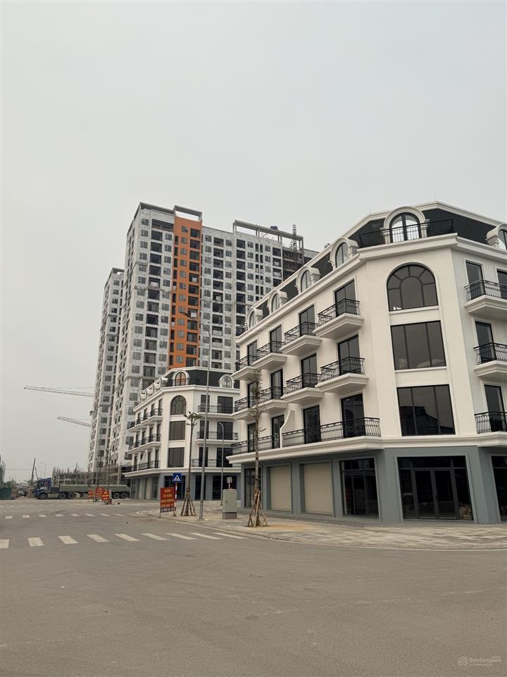 Rẻ nhất dự án căn 67m2 giá 25 triệu/m2 tầng trung