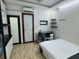 Bán căn hộ mini phạm văn đồng, 80m, 6 tầng, 20 phòng, 110tr/thang, ngõ thông nông to, ô tô đỗ 50m