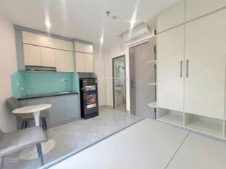 Bán ccmini 6 tầng thang máy 10 phòng full đồ thu 65tr/tháng dịch vọng