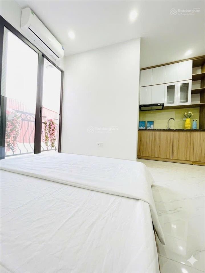 Bán ccmini đình thôn  mỹ đình ,120m, 7 tầng, 24 p, doanh thu 1.2 tỷ/năm , ngõ thông , 3 nhà ra oto