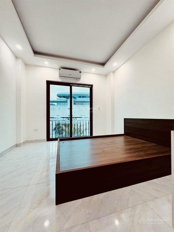 Bán căn hộ mỹ đình , 50m , 6tầng , 15 phòng , dt 85tr/tháng, 50m ra ô tô tránh