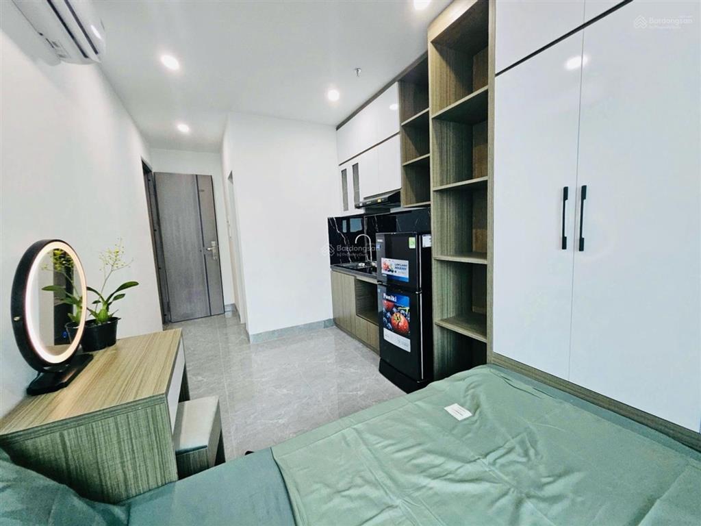 Tòa nhà chung cư mini lô góc mễ trì , 60m, 6 tầng 15 phòng khai thác 80tr/tháng