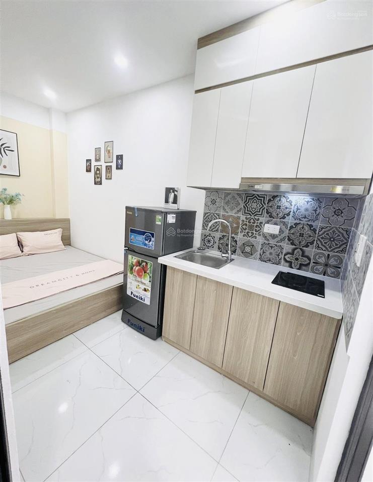 Bán tòa nhà cc mini hồ tùng mậu, 60m2, 7 tầng 18 phòng khai thác 85tr/tháng, ô tô đỗ 50m