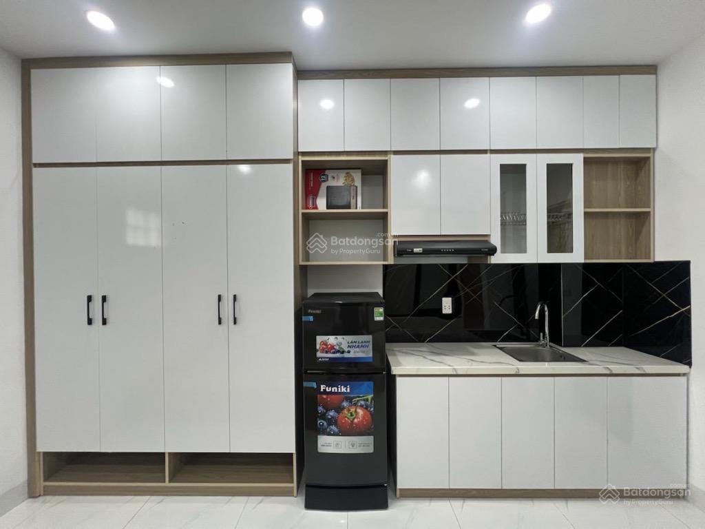 Bán căn hộ cc mini, mỹ đình, 90m, 8 tầng, 26 phòng, dt 160tr/tháng, ra ô tô 20m