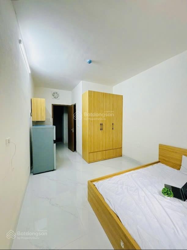 Bán cc mini phạm văn đồng 80m2, 6 tầng, 20 phòng, dt 95 tr/th, ô tô đỗ cửa