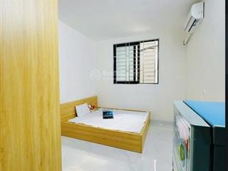 Bán cc mini phạm văn đồng 80m2, 6 tầng, 20 phòng, dt 95 tr/th, ô tô đỗ cửa