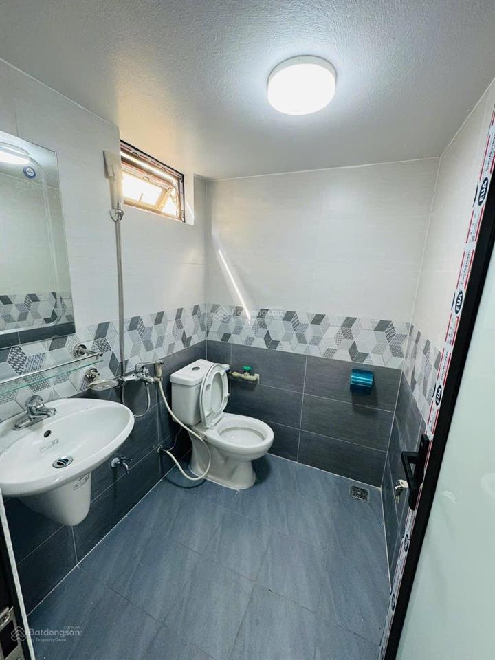 Bán căn hộ dv phú mỹ, mỹ đình, 90m2 x 6 tầng, 25 phòng khai thác 135tr/tháng, ô tô đỗ cửa 20m