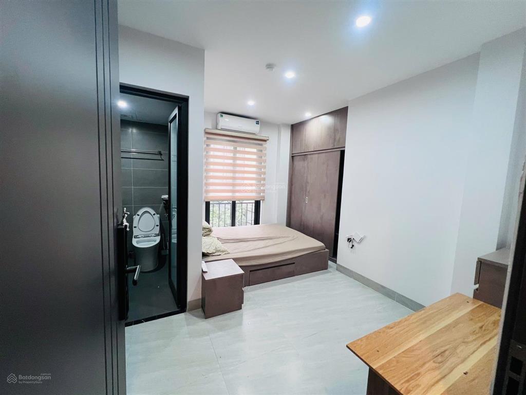 Bán tòa ccmini mỹ đình, 105m², 7 tầng, 30 phòng, dt 140tr/th, ra ô tô đỗ 20m