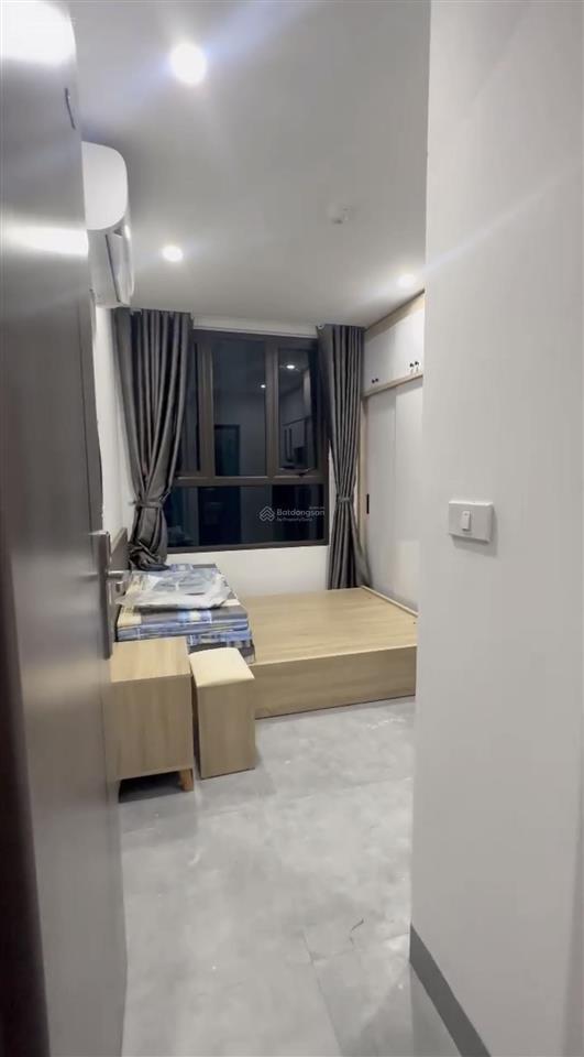 Tòa ccmini đình thôn, 100m², 7 tầng, 26 phòng, dt 140tr/th, ra ô tô đỗ 50m