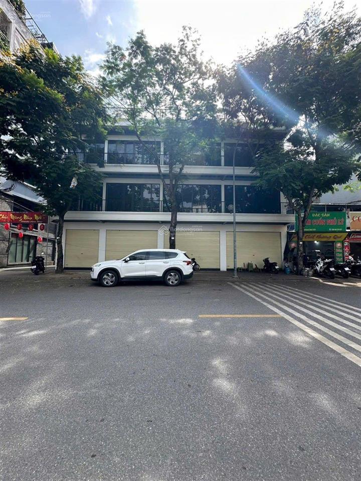 Bán nhà mặt phố tại hoàng như tiếp, giá thỏa thuận, 230m2, mặt tiền 30m  lô góc vuông a4