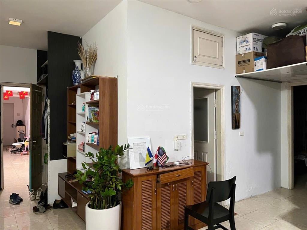 Cơ hội sở hữu chung cư rẻ  82m2, 2 ngủ, 2 wc  căn góc  tại phùng khoang sầm uất trung tâm đh
