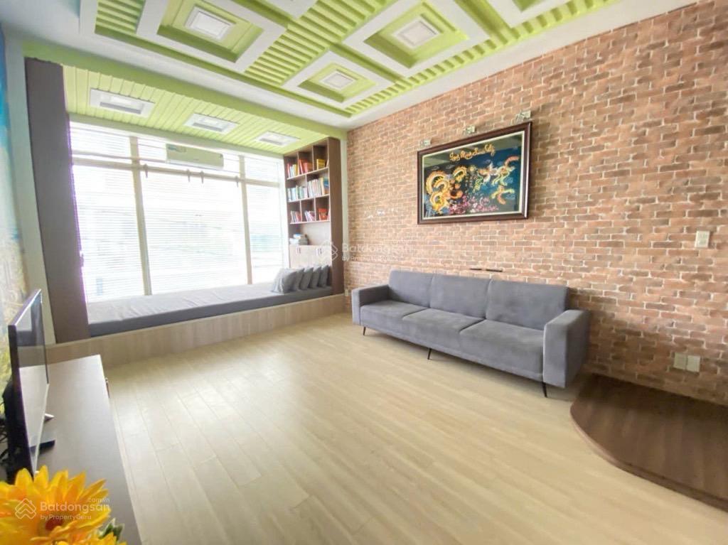 Bán nhà mt, vị trí đẹp trần thánh tông, tân bình dt 56m, 4l, 4pn giá chào 9,4 tỷ