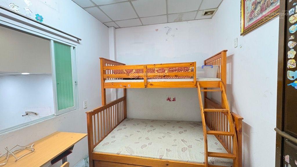 Gấp bán nhà nguyễn văn khối ngay cv làng hoa gò vấp dt 70m, 2l giá chào 8 tỷ xxx