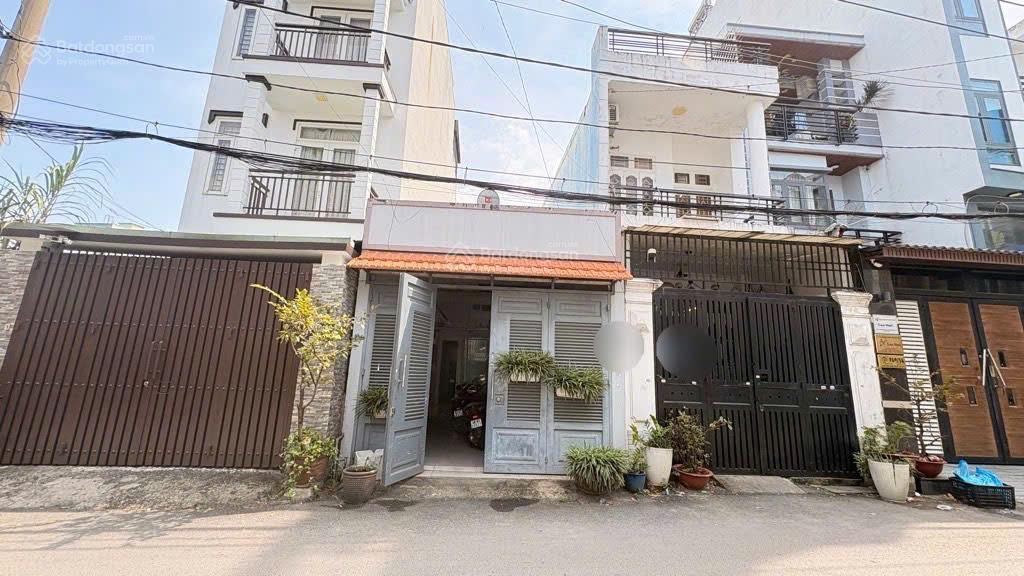 Gấp bán nhà nguyễn văn khối ngay cv làng hoa gò vấp dt 70m, 2l giá chào 8 tỷ xxx