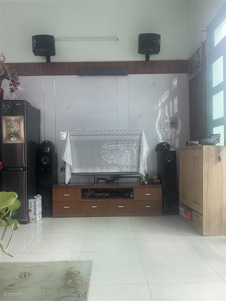 Cần bán gấp nhà cấp 4 ngang 5.3m x 21m song hành  giá tốt giá 5.6 tỷ còn tl