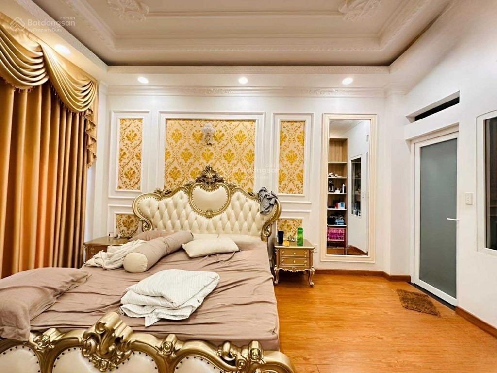 Gấp bán nhà 100m²  phan huy ích  hx tải  full nội thất nhỉnh 16 tỷ nhé còn tl tốt