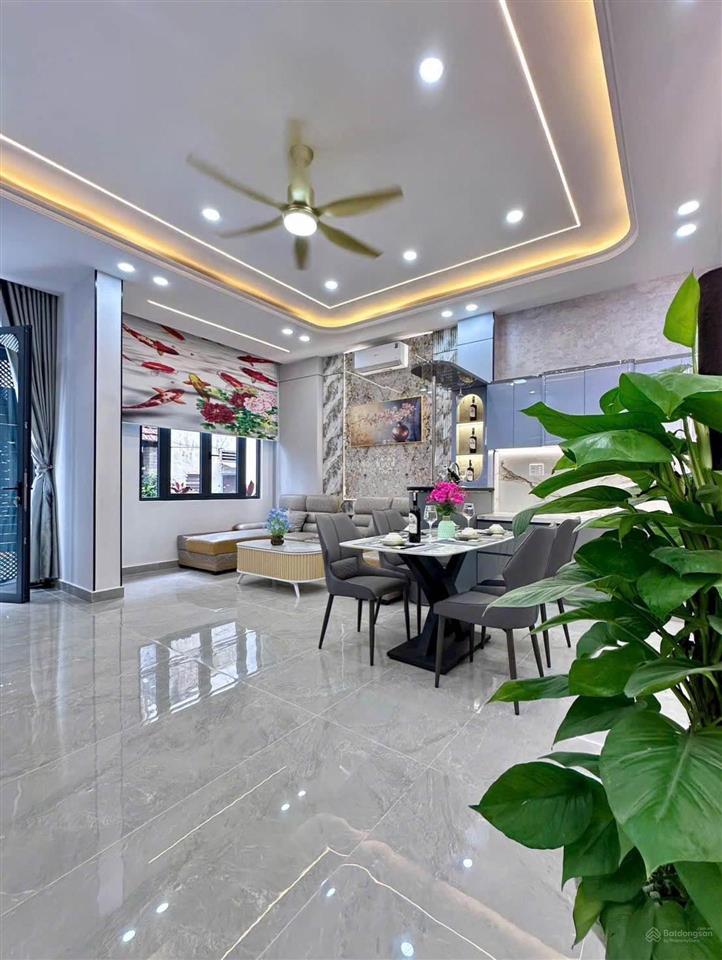 Nhà mới 100%  66m  ngang 6m  5 phòng ngủ  sổ vuông a4  tặng nội thất cao cấp