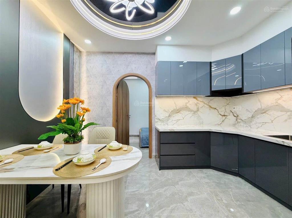 Nhà mới 100%  66m  ngang 6m  5 phòng ngủ  sổ vuông a4  tặng nội thất cao cấp