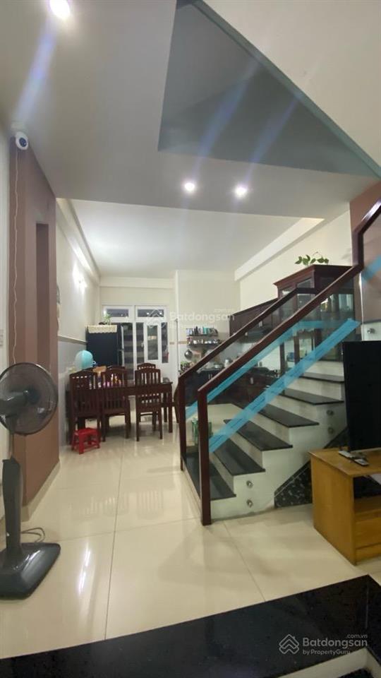 Ngộp bank chốt gấp nhà ngang 4.3m hxh thông quang trung  giá chỉ 9.5 tỷ còn tl
