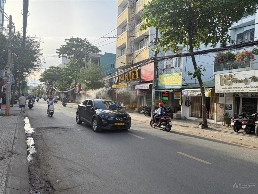 Ngộp bank chốt gấp nhà ngang 4.3m hxh thông quang trung  giá chỉ 9.5 tỷ còn tl
