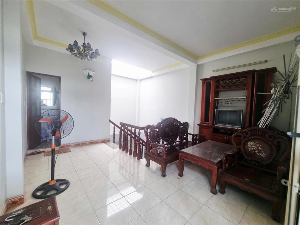 9,7 tỷ tl  mt huỳnh văn nghệ  4,5x16m